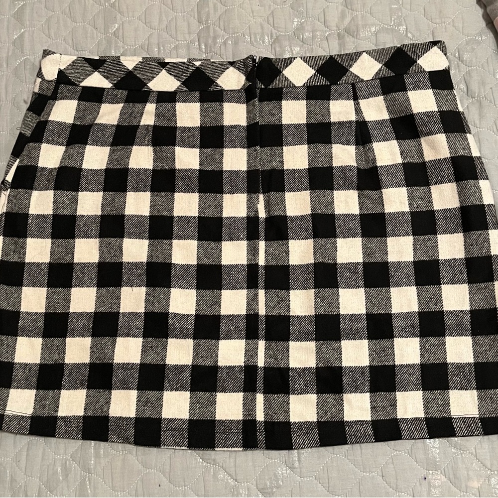 JOE BOXER~ PLAID~BLACK/ WHITE MINI SKIRT~3X